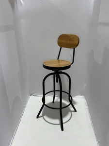 כסא בר כולל משענת