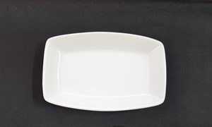 סלטריה מלבנית לבנה 12.5/19.5