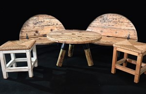 פינת פוטון מעוגל+שולחן+שרפרפים